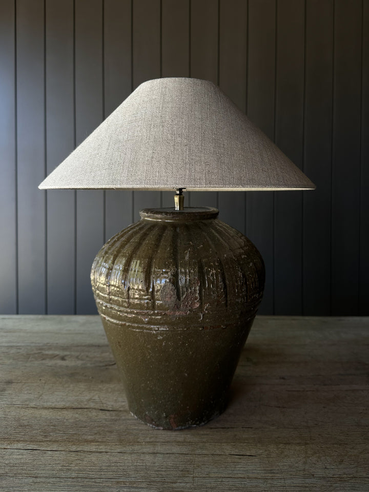 Rustic Medium Mijiu Lamp