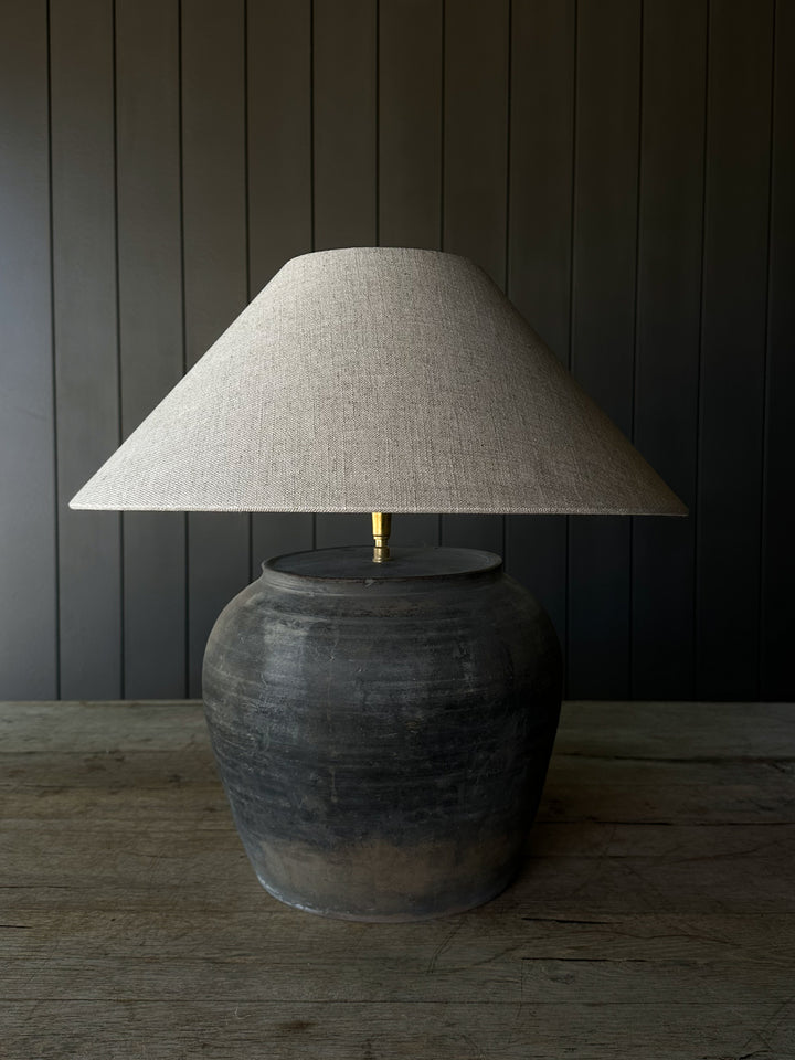 Rustic Medium Pot Lamp