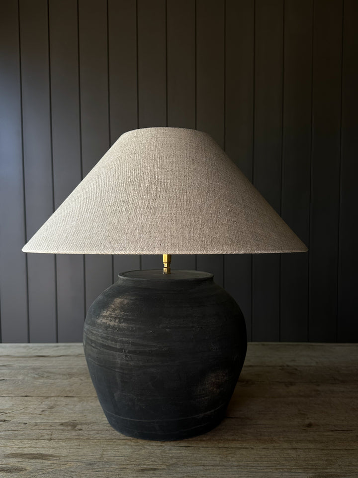 Rustic Medium Pot Lamp
