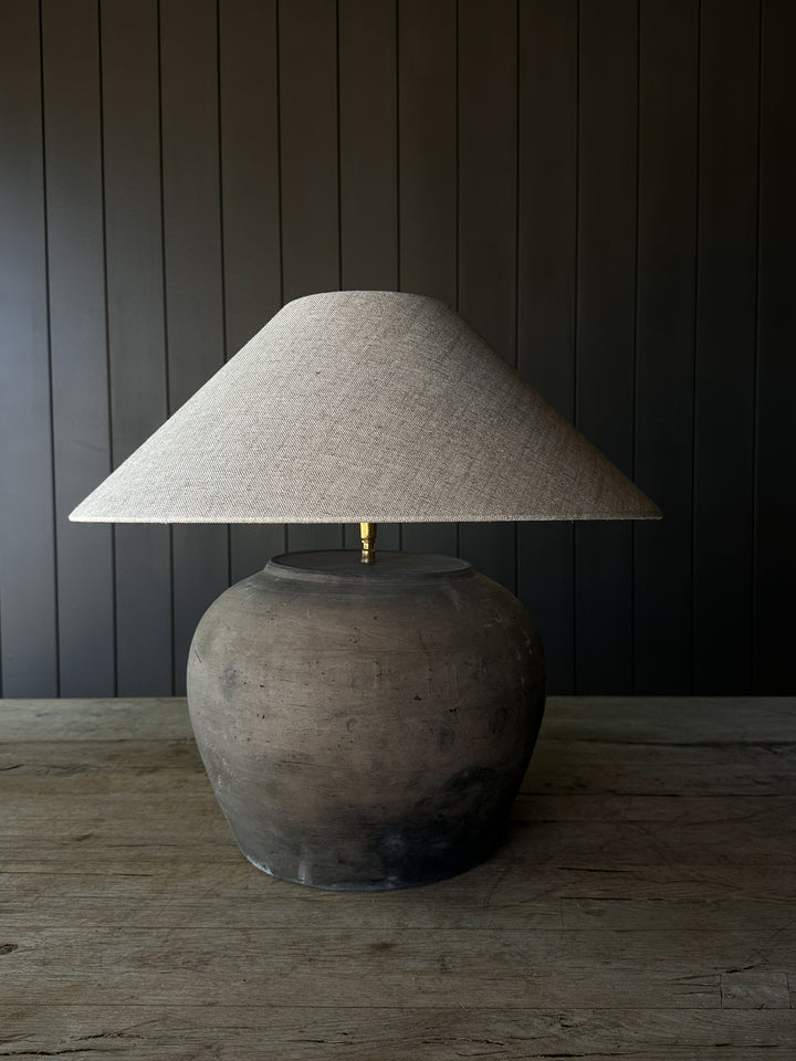 Rustic Large Pot Lamp