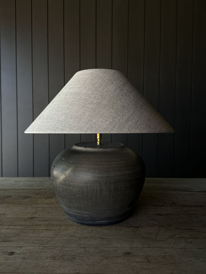 Rustic Medium Pot Lamp