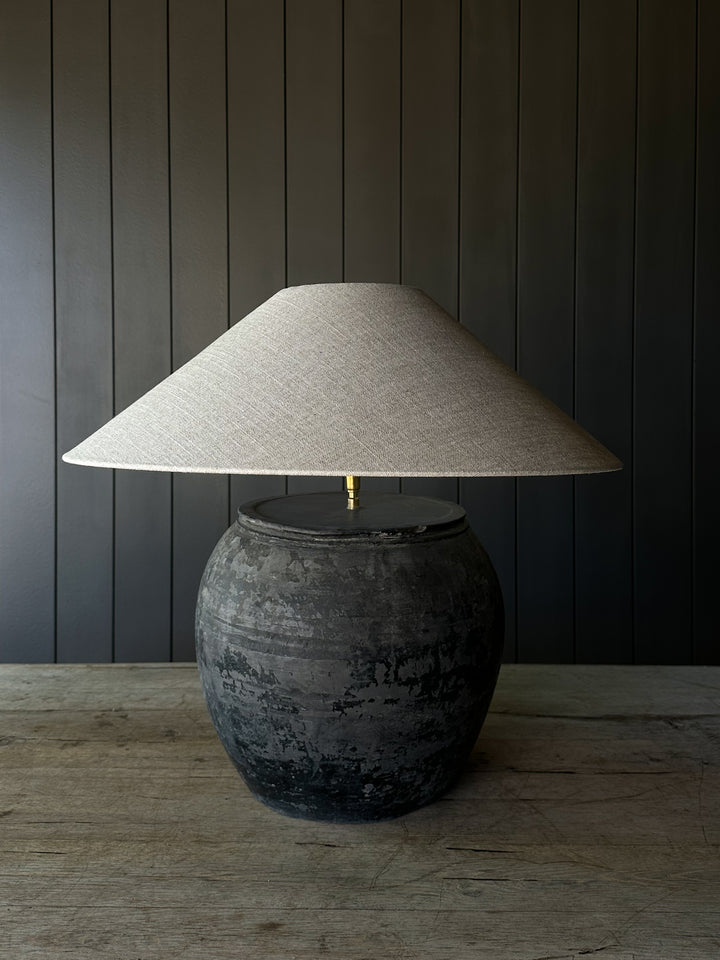 Rustic Large Pot Lamp