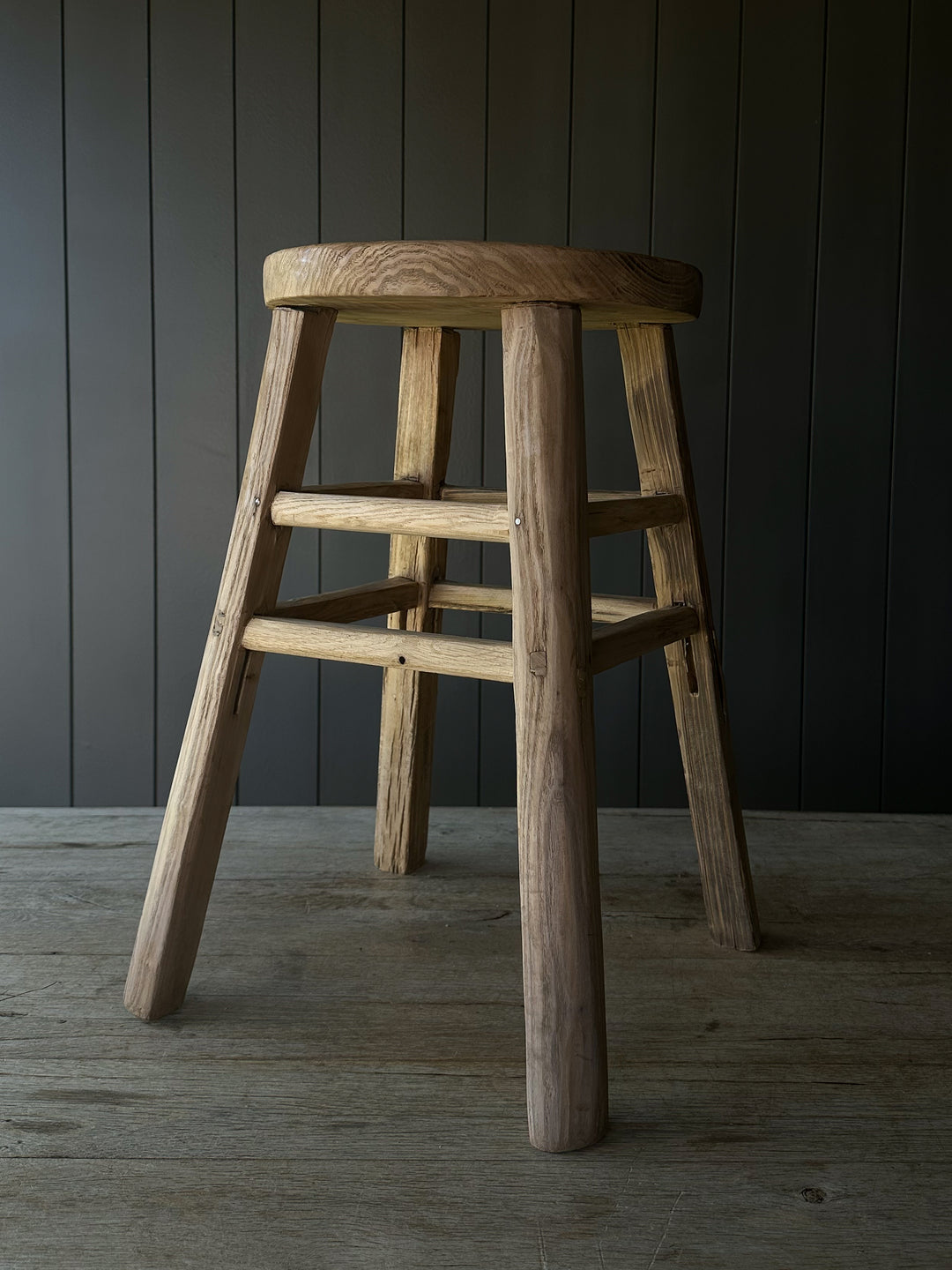 Round Elmwood Stool