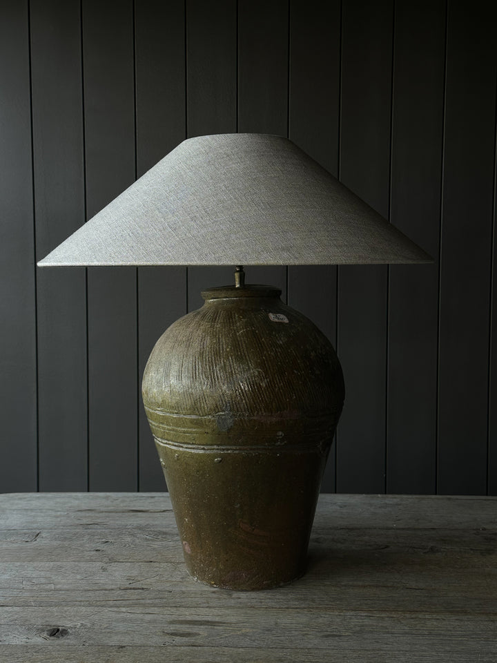 Rustic Large Mijiu Lamp