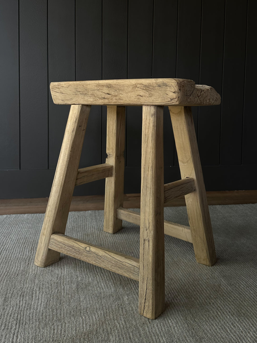 Elmwood Side Table Stool