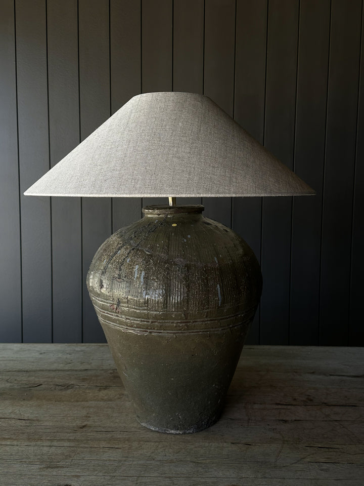 Rustic Large Mijiu Lamp